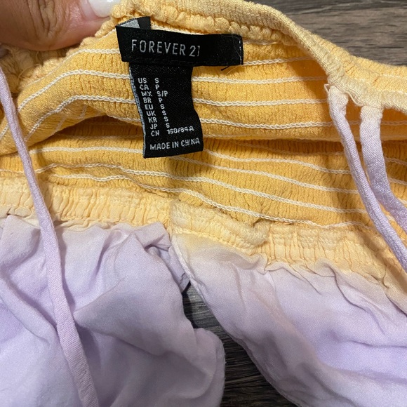 Crop Top - Picture 3 of 3